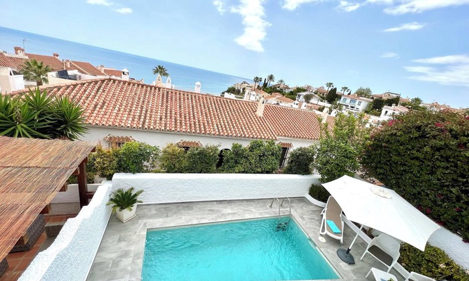 Chimenea Villa | 'Wonderful House by the sea' with Sea & Mountain View, Pool and Wi-Fi