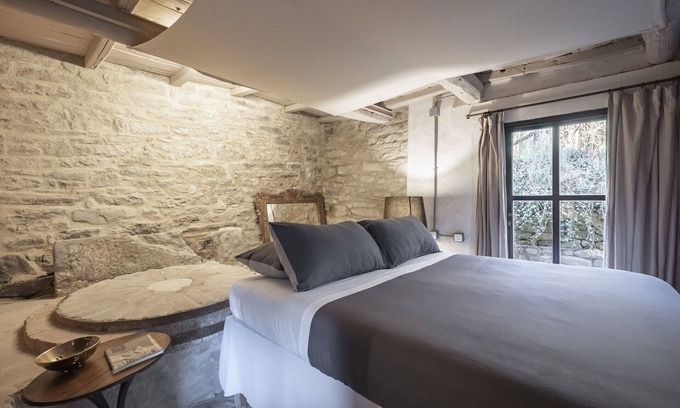 Loro Ciuffenna Villa | Wonderful private villa for 12 people with A/C, private pool, WIFI, TV and patio