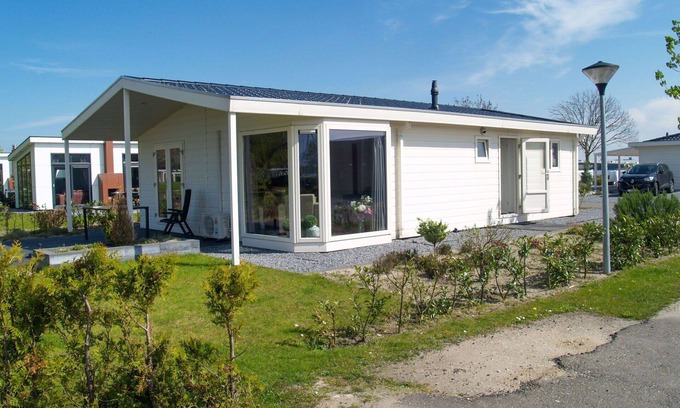 West-Graftdijk House | Wonderful private villa for 6 people with WIFI, TV and terrace