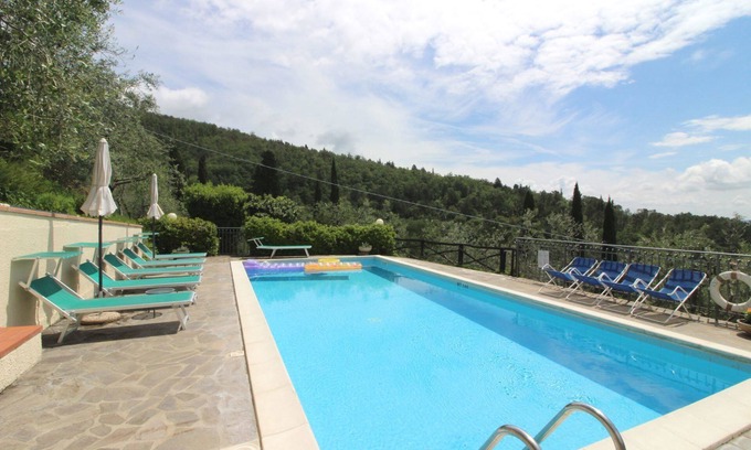 Loro Ciuffenna Villa | Wonderful private villa for 10 people with WIFI, private pool, TV and pets allowed, close to Are.