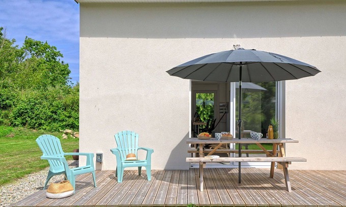 Plougrescant House | Wonderful private villa for 4 people with TV and terrace