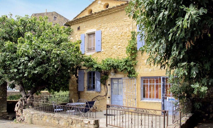 Saint-Montan House | Wonderful private villa for 4 guests with WIFI, TV, terrace, pets allowed and panoramic view