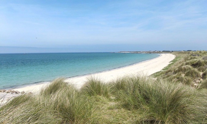 Lanhouarneau House | Wonderful private villa for 6 guests with WIFI, TV, terrace and parking