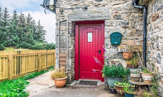 East Lewiston House | Wonderful private villa for 6 people with TV, patio and panoramic view