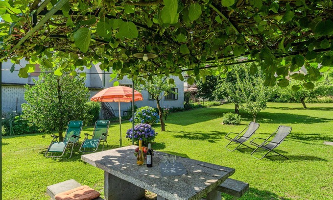 Piantedo House | Wonderful private villa for 5 guests with WIFI, TV, patio and pets allowed