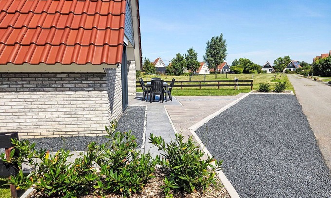 Den Oever House | Wonderful private villa for 6 people with A/C, WIFI, TV and terrace