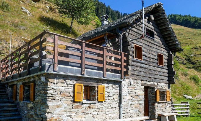 Malvaglia House | Wonderful private villa for 4 people with WIFI, patio and pets allowed