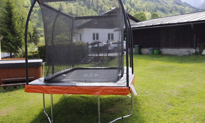 Fusch an der Grossglocknerstrasse House | Wonderful private villa for 22 people with WIFI, TV, terrace and pets allowed