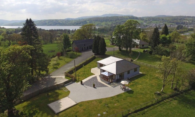 Bala House | Wonderful private villa for 4 people with WIFI, TV, patio, panoramic view and parking