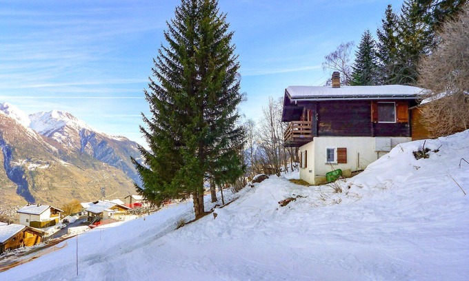 Eischoll House | Wonderful villa for 4 people with WIFI, TV, patio and panoramic view