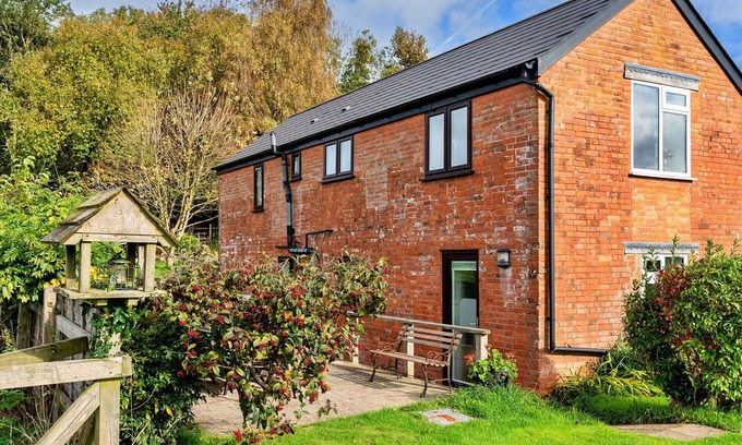 Cornwall House | Wonderful villa for 5 people with WIFI and pets allowed