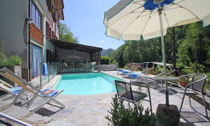 San Rocco in Turrite House | Wonderful villa for 6 people with WIFI, private pool, TV and pets allowed
