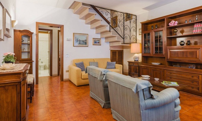 Ex Campo d'Aviazione House | Wonderful villa for 8 guests with A/C, TV and patio