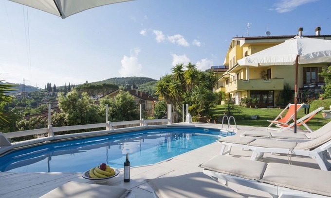 Massarosa House | Wonderful villa with private pool, WIFI, TV, terrace and pets allowed, close to Viareggio