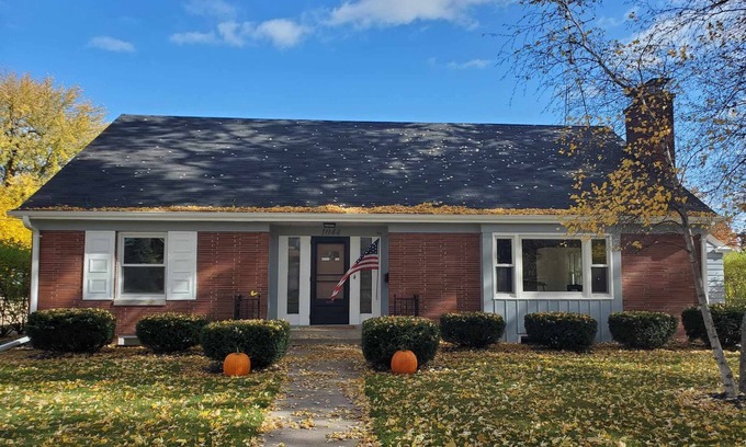 Oshkosh House | Wonderfully Updated House in Quiet Neighborhood, Two Blocks from Lake Winnebago!