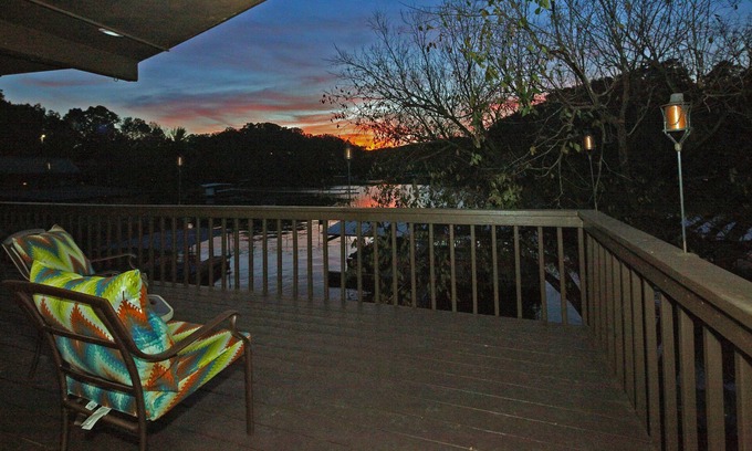 Edwards House | Wooded Lakefront 5B/3B on Lake of the Ozarks at 61mm