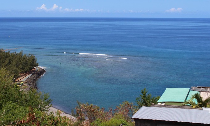 Saint-Leu Villa | Wooden villa with incredible view 2 minutes from the beach
