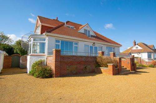 Hunstanton House | Woodford