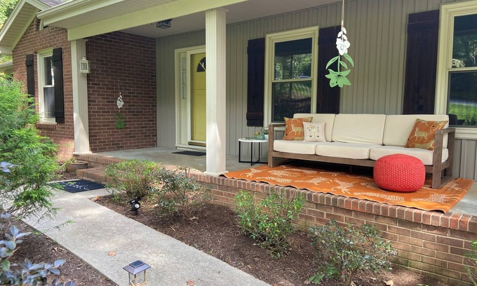 Durham House | Woodland Retreat w/office 15min to Duke/Durham downtown