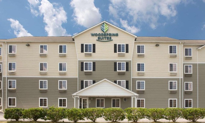 Huntcliff Hotel | WoodSpring Suites Columbia Fort Jackson