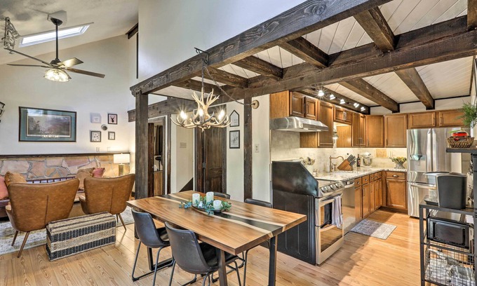 Kachina Village Cabin | Woodsy Flagstaff Hideaway w/Deck + Sunroom!