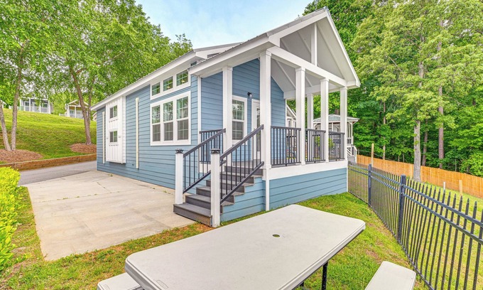 Sherrills Ford House | Work close to Home at this Lake-View Retreat