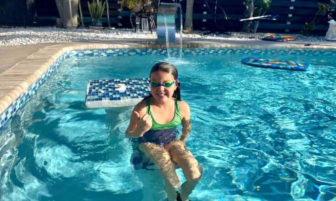 Sunset Villa | Work & Family Retreat: 4BR w/Heated Pool, Fast Wi-Fi, Near Airport, Hard Rock
