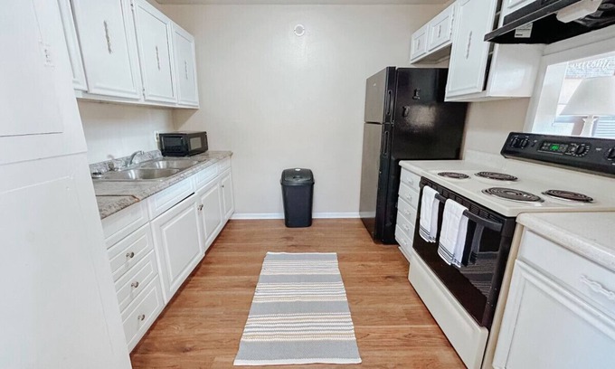 Central City Apartment | Workforce Gem Minutes to Downtown and Beach