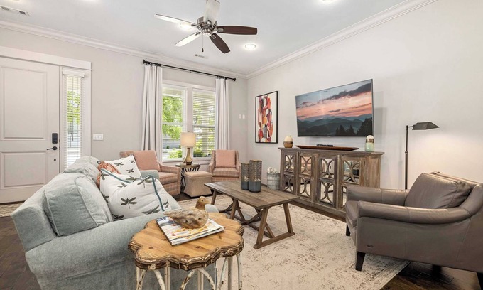 Fayetteville House | Wright Place - Walk to Downtown - 0.5 mi to UofA