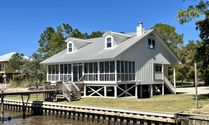 Fairhope House | Write on the Bay, a Waterfront Retreat in Coastal Alabama