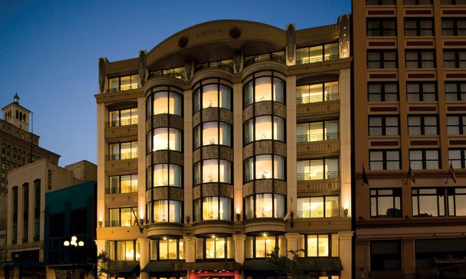 Gaslamp Quarter Condo | Wyndham Harbour Lights | Four Studio Suites