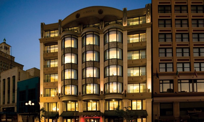 Gaslamp Quarter Condo | Wyndham Harbour Lights | Four Studio Suites