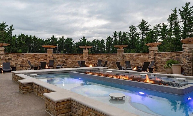 Lake Delton Condo | Wyndham Sundara Resort | 3BR/3BA King Pres Suite