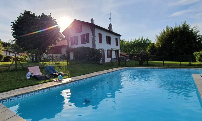 Larressore House | Xotilaenia - The family home, between land and ocean