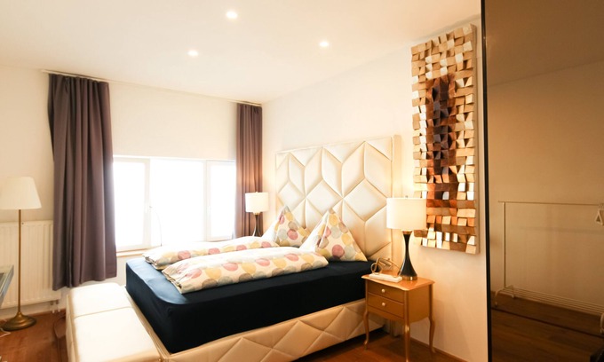 Stuwerviertel Condo | XuBa ApartmentRooms | 5 minutes from Messe Prater/amusement park Prater