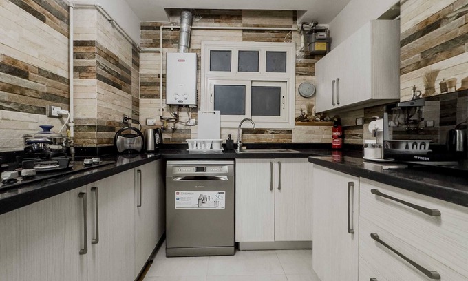 An-Nuzhah Apartment | Xuru Stays I The 3bdr Avant-garde Residence 5 min to Airport