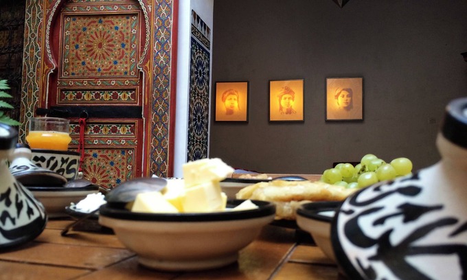 Fes El Bali House | XVth c. old Riad - a Haven of Peace in the Heart of the Medina - Dar 7 Louyatar