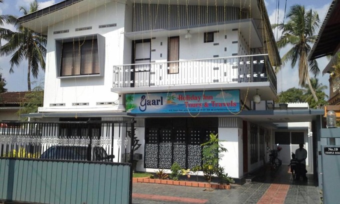 Jaffna House | Yaarl Holiday
