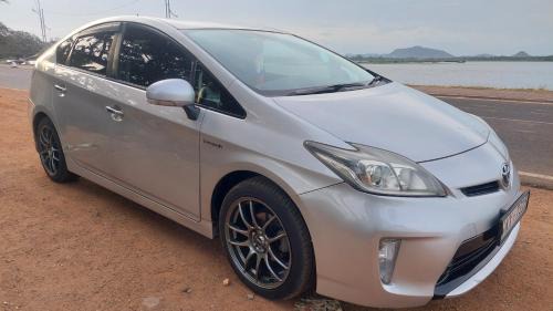 Yodakandiya Boat Rental | Yala Budget Taxi & Tours