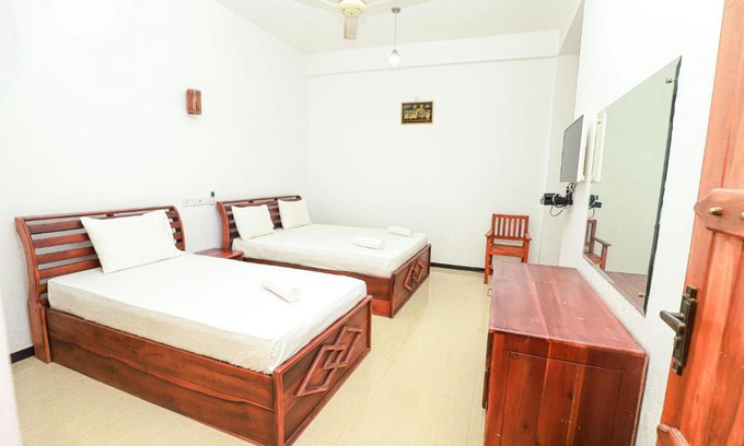 Debarawewa Hotel | Yala Rich Lodge