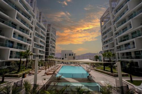 Eilat Apartment | YalaRent Stylish 1BR Apartment New complex with shared pool
