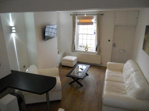 Yarm House | Yarm View Cottages
