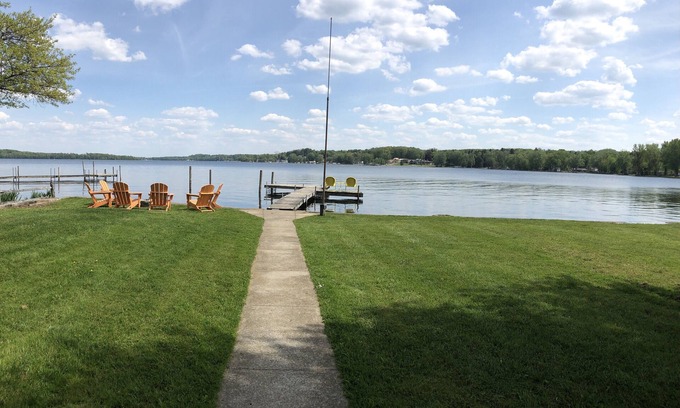 Chautauqua Cottage | Year-Round Renovated Lakefront Cottage & Pet Friendly!