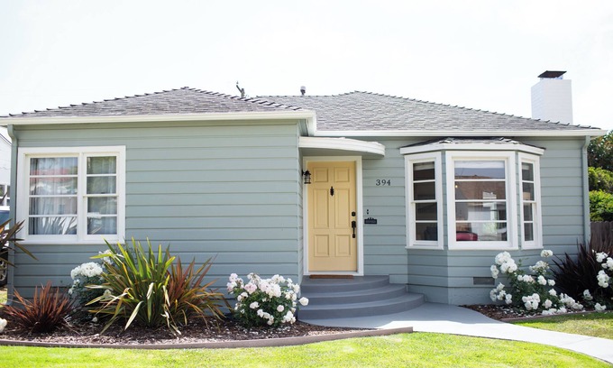 Ventura House | Yellow Door Bungalow