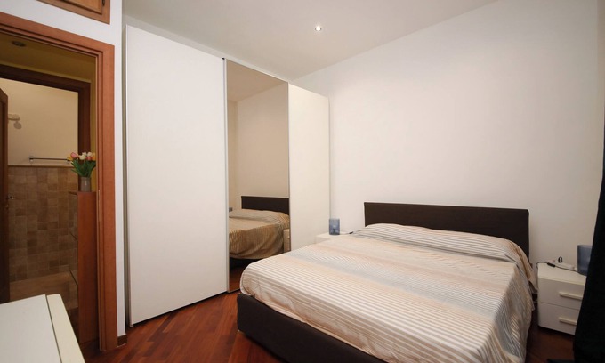 Aurelio Apartment | Yellowmat by Ghor - One Bedroom Apartment, Sleeps 4