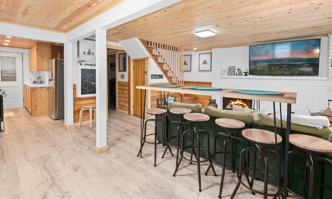 Sugarloaf Cabin | Yoda Maple Cabin- Awesome cabin with great amenities, you can feel the warmth of this charming cabin