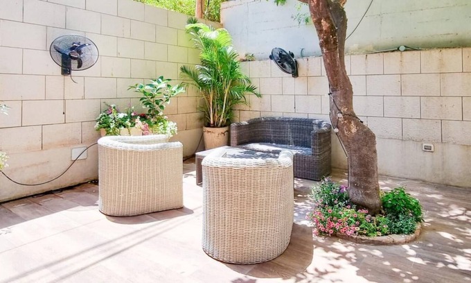 Kerem HaTeimanim Apartment | Yona Lavande in Tel Aviv-Yafo
