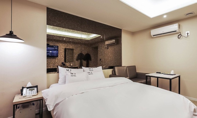 Giheung-gu Hotel | Yongin Singal M7