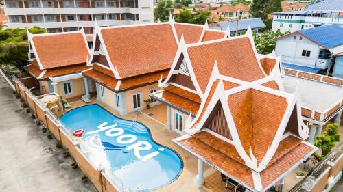 South Pattaya House | Yoori Hotel