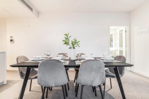 Cremorne Apartment | Your Gateway to Sports and Entertainment-00215